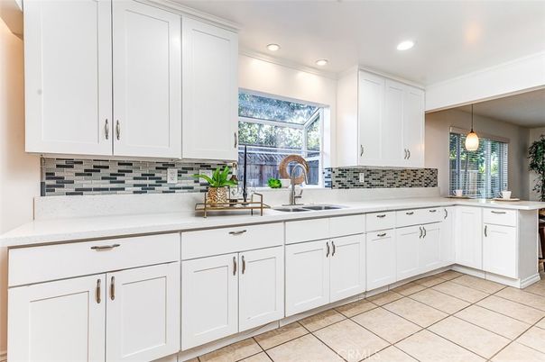 Interior, Kitchen, Pendant Lights, Recessed Lighting