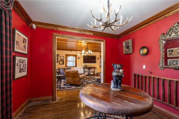 Chandelier, Dining room, Interior, Wood Texture Flooring