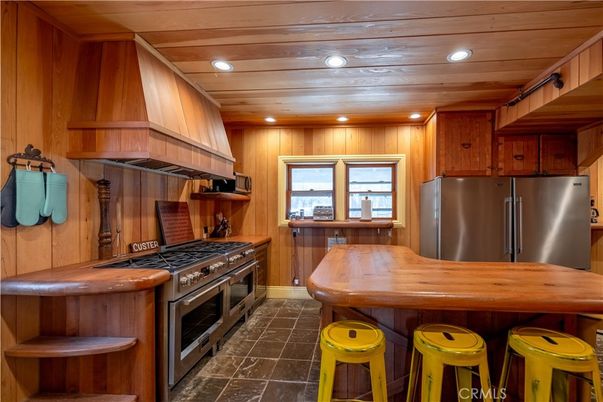 Interior, Kitchen, Recessed Lighting, Stainless Steel Appliances, Wooden Ceilings, Wooden Walls