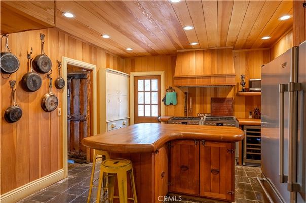 Interior, Kitchen, Recessed Lighting, Stainless Steel Appliances, Wooden Ceilings, Wooden Walls