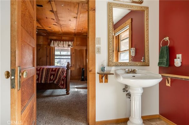 Bathroom, Interior, Wooden Ceilings, Wooden Walls