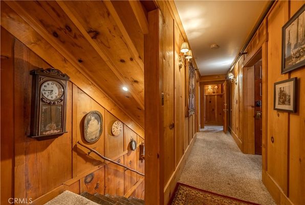 Interior, Wooden Beams, Wooden Walls