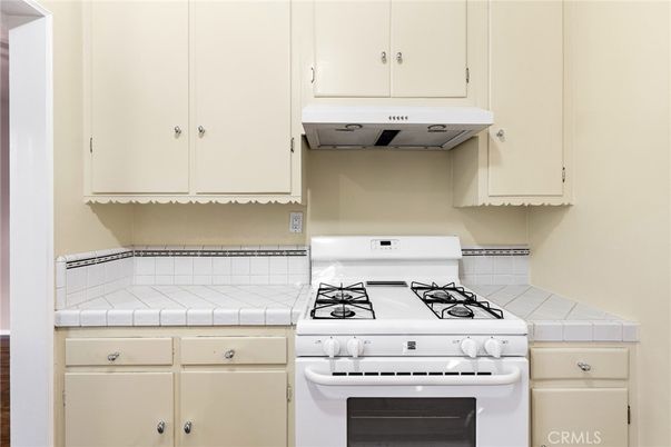 Interior, Kitchen, Tile Countertops