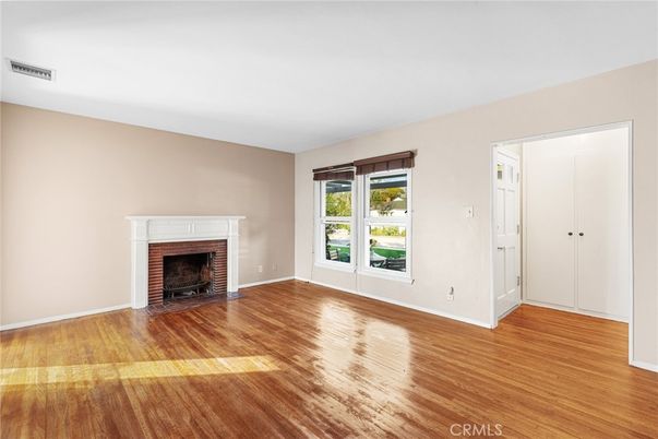 Empty room, Fireplace, Interior, Wood Texture Flooring
