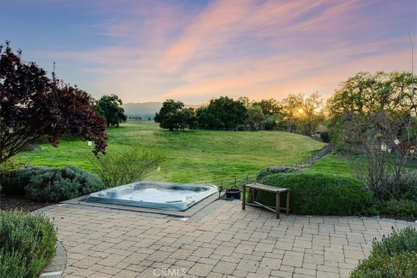 Backyard, Exterior, Hot Tub