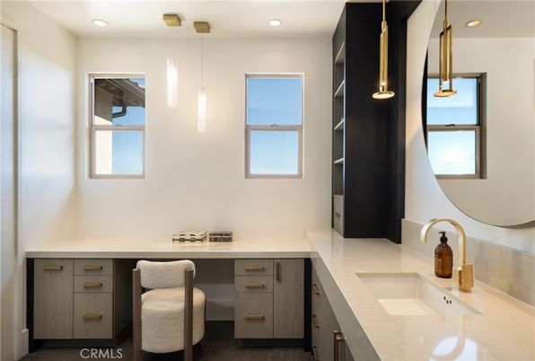 Bathroom, Interior, Pendant Lights, Recessed Lighting