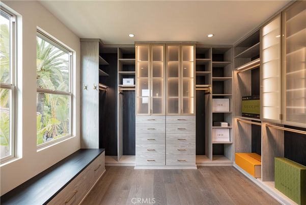 Interior, Recessed Lighting, Walk-in Closets, Wood Texture Flooring