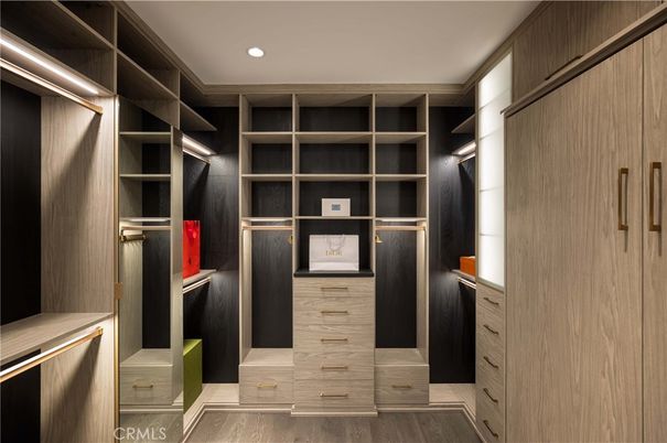 Interior, Recessed Lighting, Walk-in Closets, Wood Texture Flooring