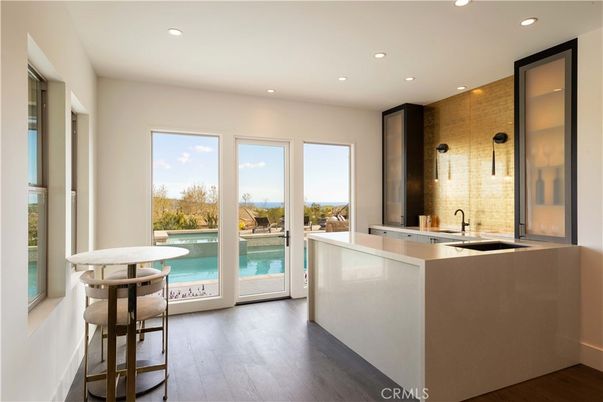 Interior, Kitchen, Recessed Lighting, Water, Wood Texture Flooring