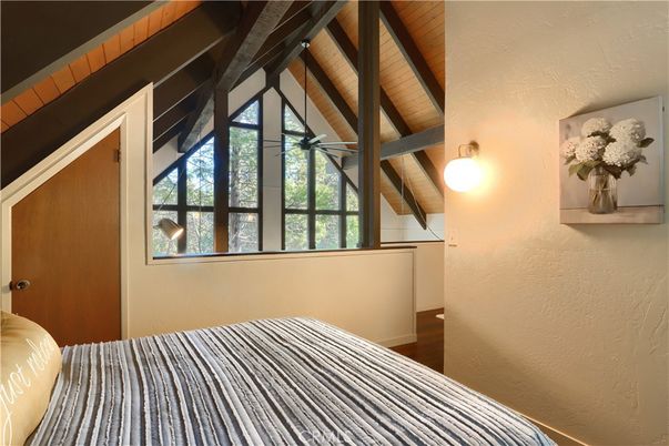 Bedroom, Interior, Wooden Beams, Wooden Ceilings