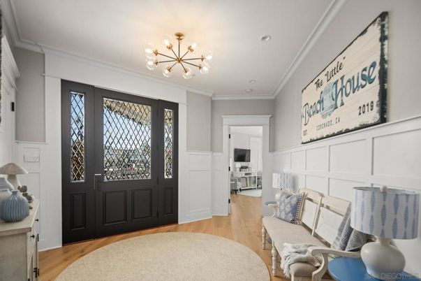 Interior, Pendant Lights, Recessed Lighting, Stainless Steel Appliances, Wood Texture Flooring