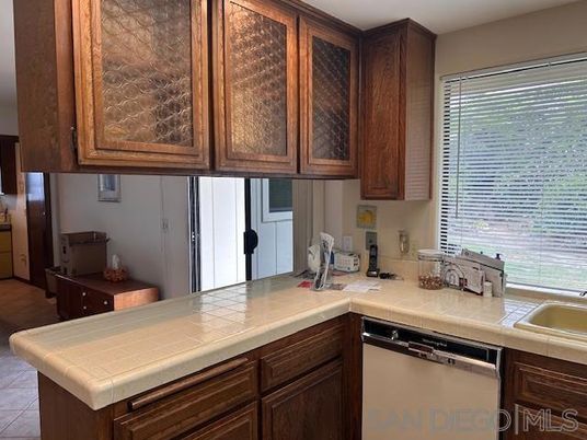 Interior, Kitchen, Tile Countertops