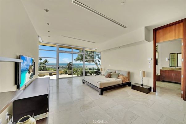 Bedroom, Interior, Recessed Lighting, Water