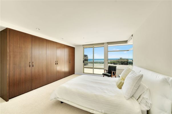 Bedroom, Interior, Recessed Lighting, Water