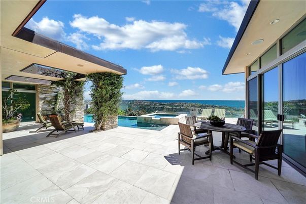 Exterior, Pool, Water