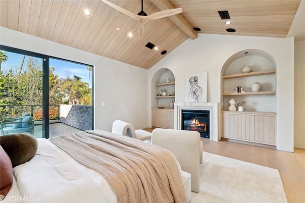 Bedroom, Fireplace, Interior, Recessed Lighting, Wooden Ceilings, Wood Texture Flooring