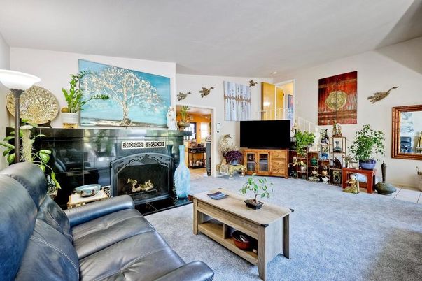 Fireplace, Interior, Living room