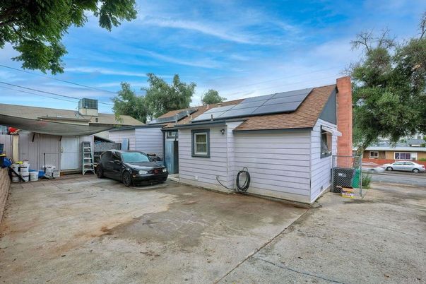 Exterior, Solar Panels