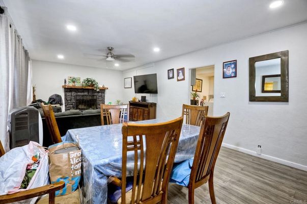 Dining room, Fireplace, Interior, Recessed Lighting, Wood Texture Flooring
