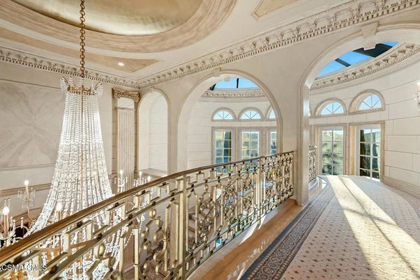 Chandelier, Interior, Recessed Lighting