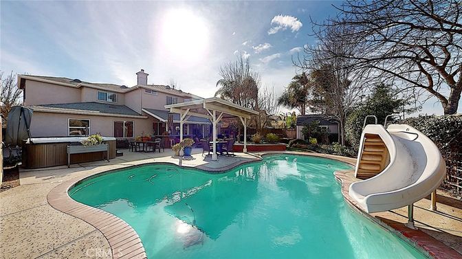 Exterior, Hot Tub, Playground, Pool