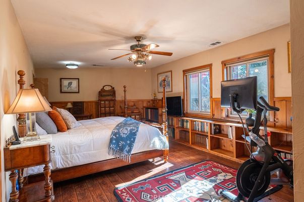 Bedroom, Fitness Equipment, Interior, Wood Texture Flooring
