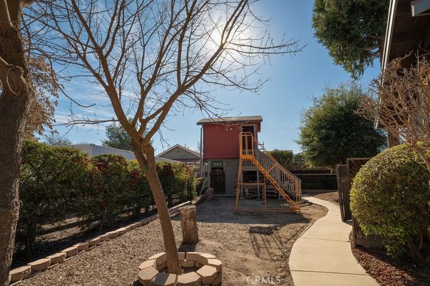 Backyard, Exterior, Playground