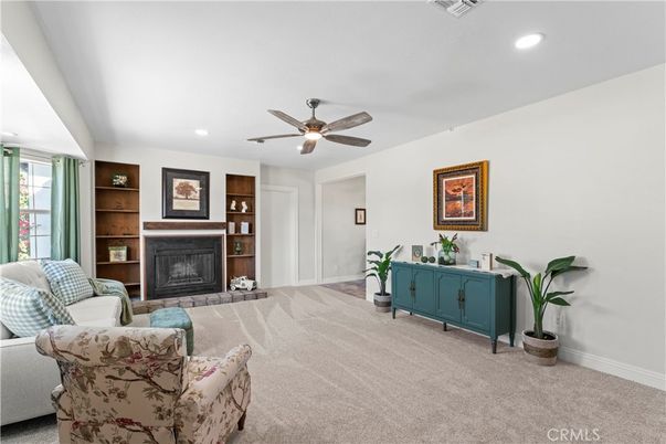 Fireplace, Interior, Living room, Recessed Lighting