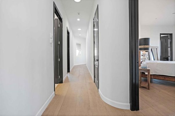 Interior, Recessed Lighting, Wood Texture Flooring