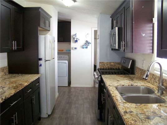 Interior, Kitchen, Washer, Wood Texture Flooring