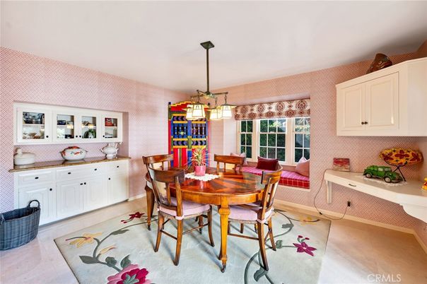 Dining room, Interior, Pendant Lights