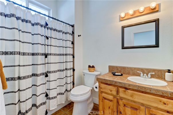 Bathroom, Interior, Tile Countertops