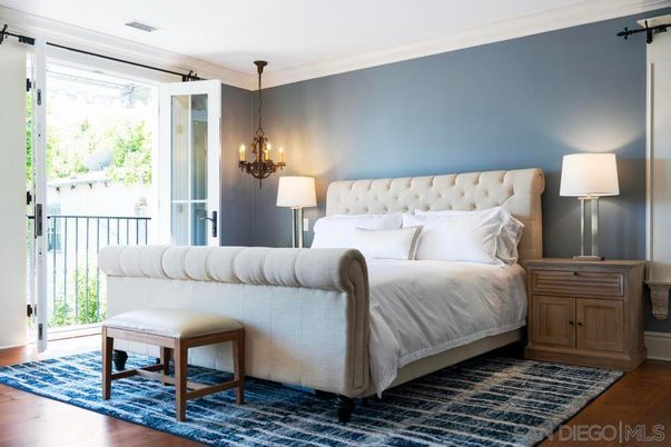Bedroom, Interior, Pendant Lights, Wood Texture Flooring