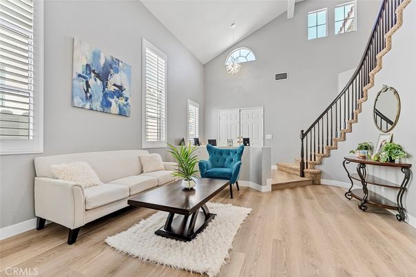 Interior, Living room, Pendant Lights, Wood Texture Flooring