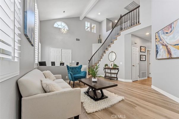 Chandelier, Interior, Living room, Recessed Lighting, Wood Texture Flooring