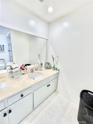 Bathroom, Dual Sink Vanities, Interior, Marble, Recessed Lighting