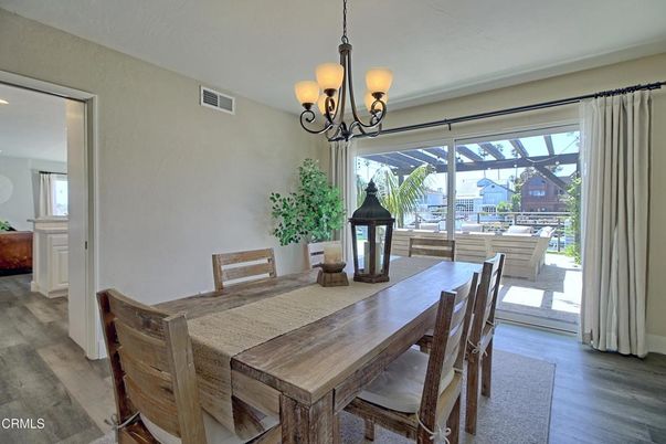 Chandelier, Dining room, Interior, Pendant Lights, Wood Texture Flooring