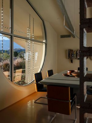 Dining room, Interior