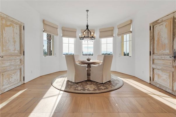 Chandelier, Dining room, Interior, Pendant Lights, Wood Texture Flooring
