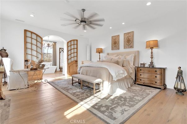 Bedroom, Chandelier, Interior, Recessed Lighting, Wood Texture Flooring