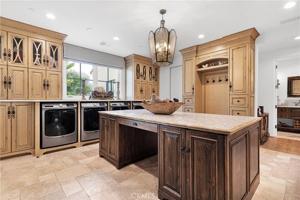Interior, Kitchen, Pendant Lights, Recessed Lighting