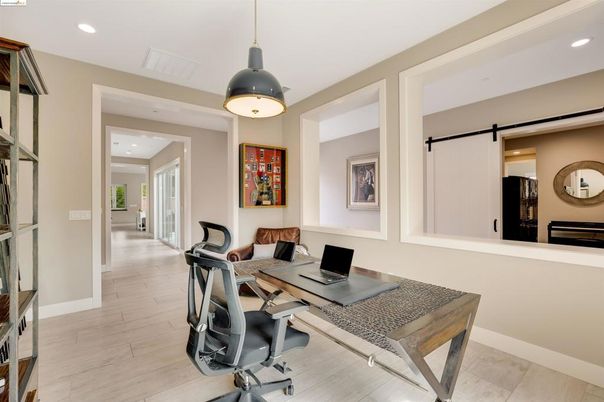 Home Office, Interior, Pendant Lights, Recessed Lighting, Wood Texture Flooring