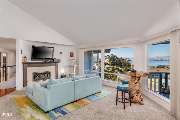 Fireplace, Interior, Living room, Water