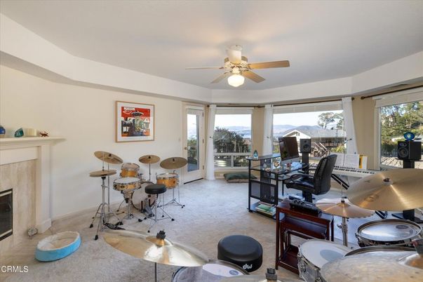 Fireplace, Home Office, Interior