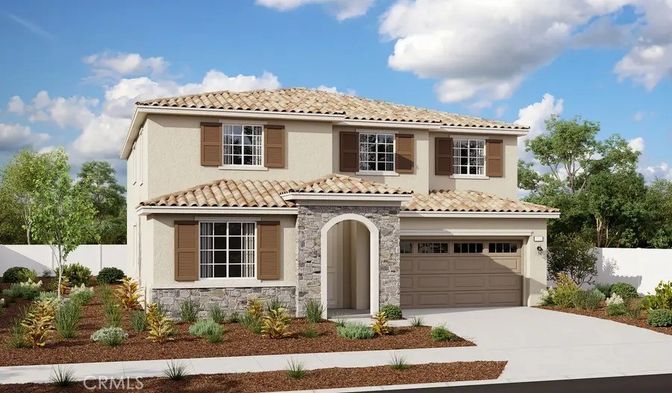 Attached, Exterior, Facade, Mediterranean