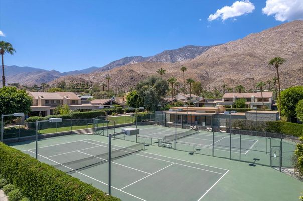 Exterior, Tennis Courts