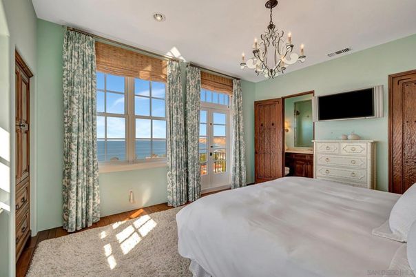 Bedroom, Chandelier, Interior, Recessed Lighting, Water