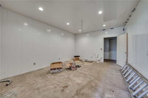 Interior, Recessed Lighting
