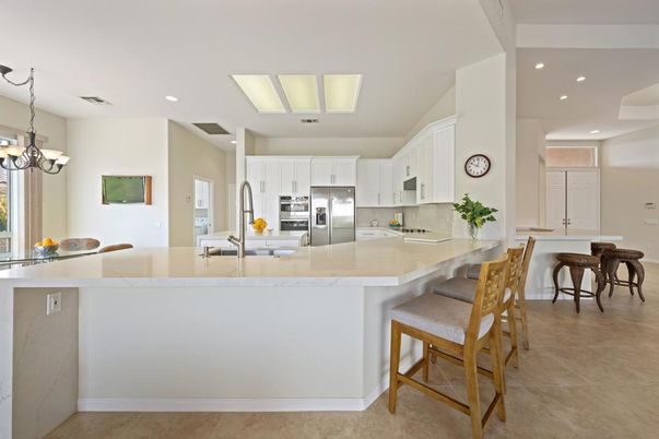 Chandelier, Interior, Kitchen, Recessed Lighting, Stainless Steel Appliances
