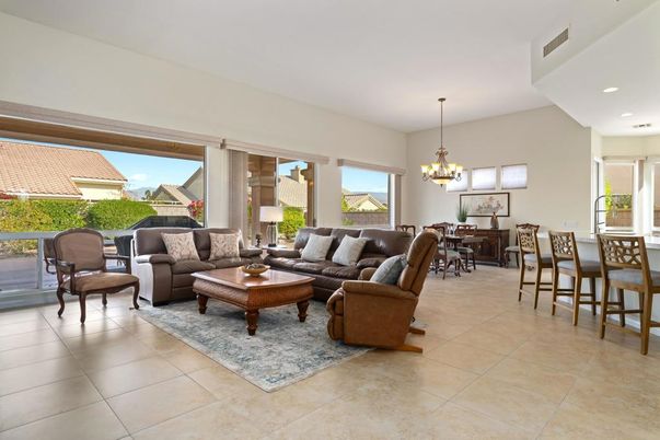 Chandelier, Dining room, Interior, Living room, Recessed Lighting